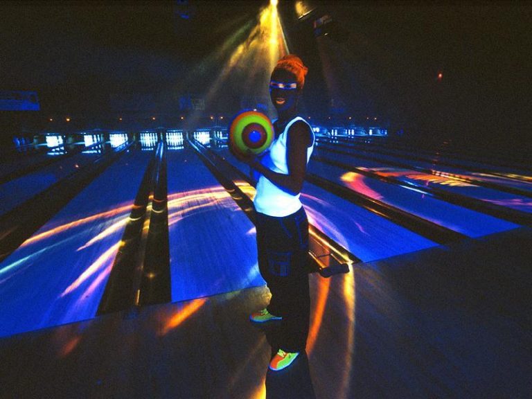 cosmic bowling near me cosmic bowling near me